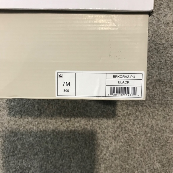 B.P Kora 2 Lug Chelsea Boot - Picture 4 of 4